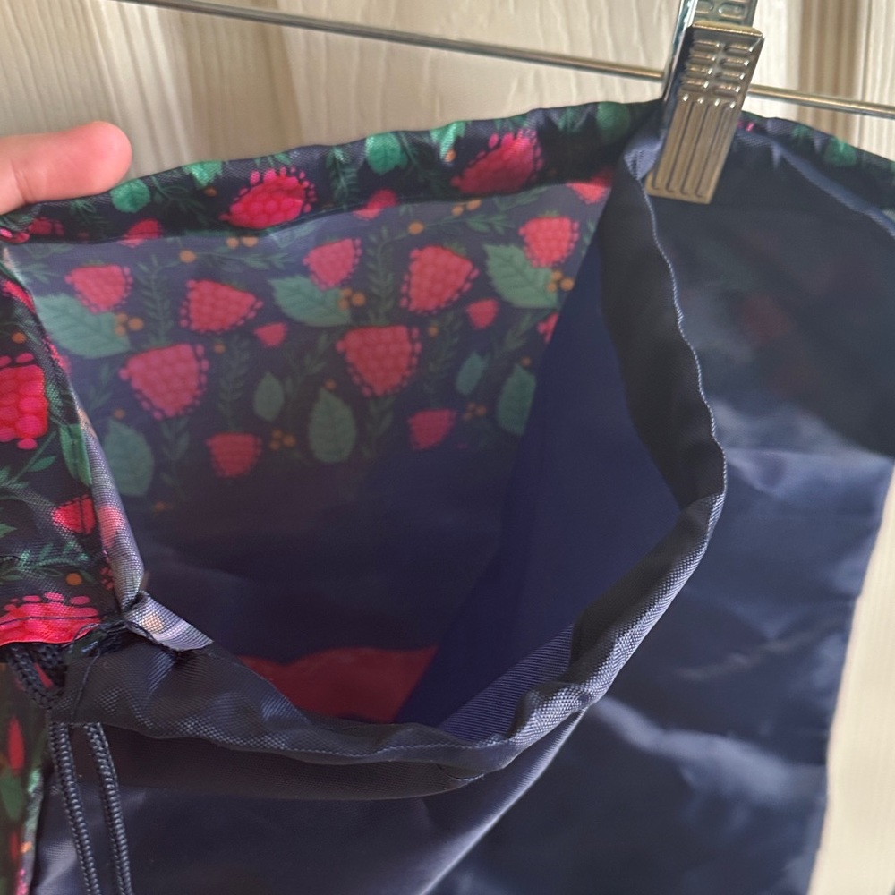 Fox Drawstring Backpack - Picture 10 of 10